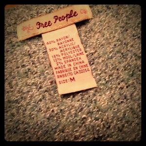 [SOLD IN BuNDLE] Free People Sweater