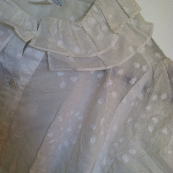 White Blouse - Picture 2 of 3