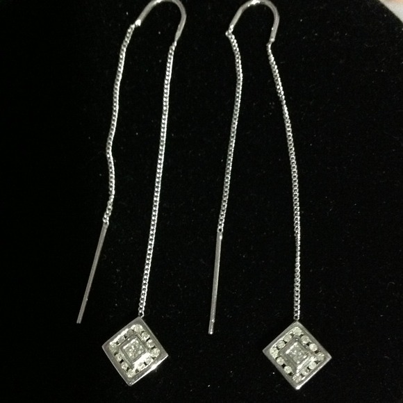🎉TRADED🎉Diamonds &White Gold DanglingEarrings14K