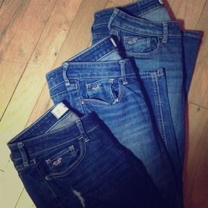 HOLLISTER JEANS