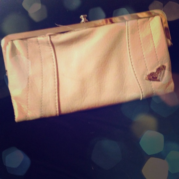 ❌SOLD Roxy Clutch