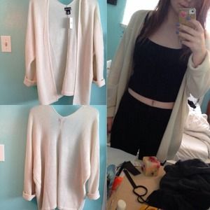 Brandy melville LOOK ALIKE cardi SMALL/MEDIUM