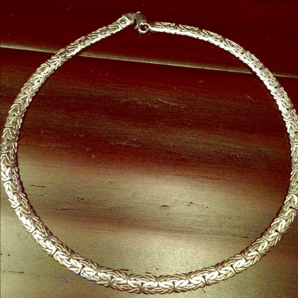 White gold Necklace