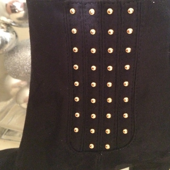 High heel booties - Picture 2 of 3