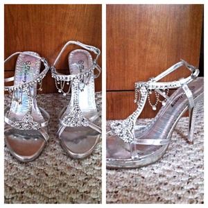 Prom shoes