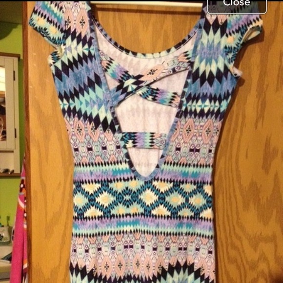 Charlotte Russe Aztec dress - Picture 2 of 2