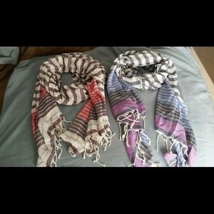 Bundle of 3 American Eagle scarves