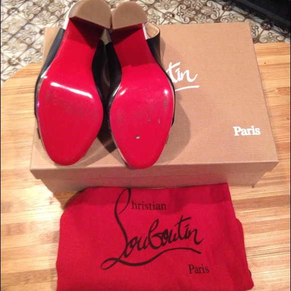💥REDUCED AUTHENTIC CHRISTIAN LOUBOUTIN💥 - Picture 3 of 4