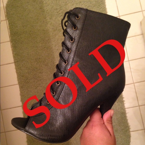 These have been sold! SORRY! ❤️