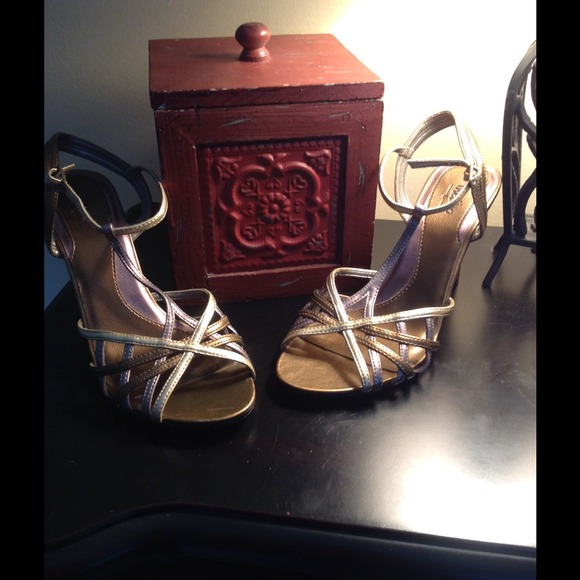 Copper, bronze and gold...oh my!