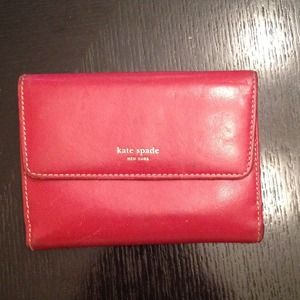 Kate Spade Wallet - NEW REDUCED PRICE