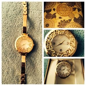 I don't wear watched and I got it as a gift