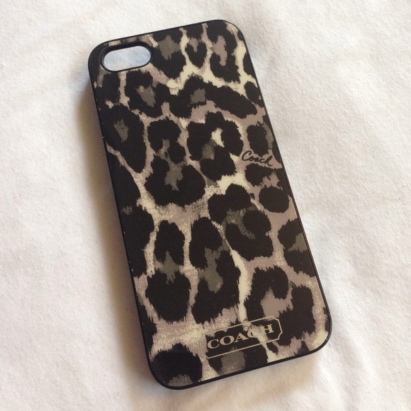 🚫SOLD 🚫Coach leopard iphone 5 case
