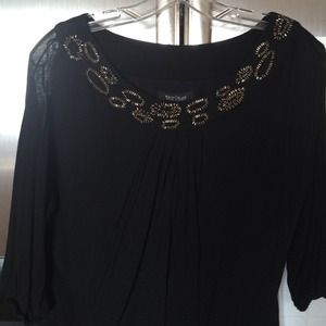 White House black market black top w/sequins