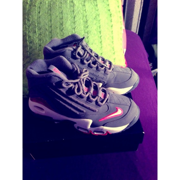 Nike Griffey