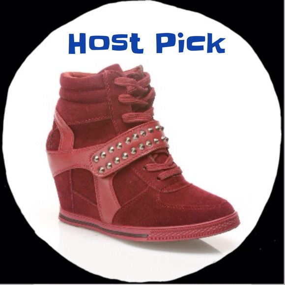 Bucco Shoes - ‼️️CLEARANCE ‼️Wedge sneaker