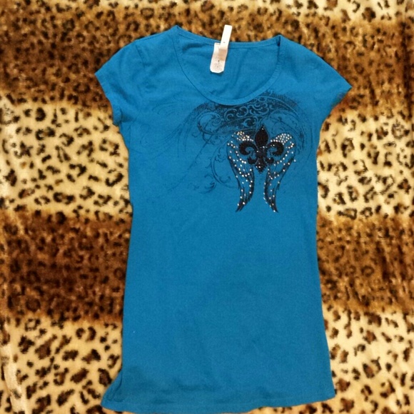 *Bundle*  Blue short sleeve T shirt *
