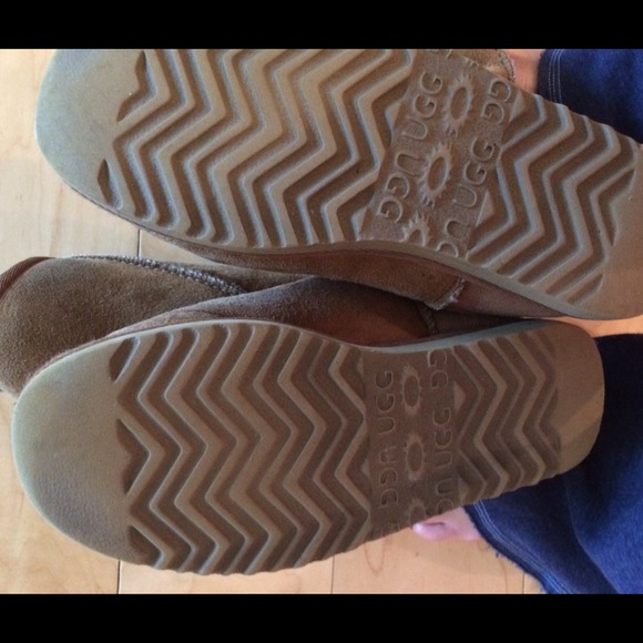 Ugg Tall boots. Cognac size 8 - Picture 3 of 3