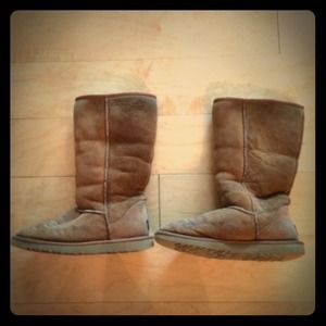 Ugg Tall boots. Cognac size 8