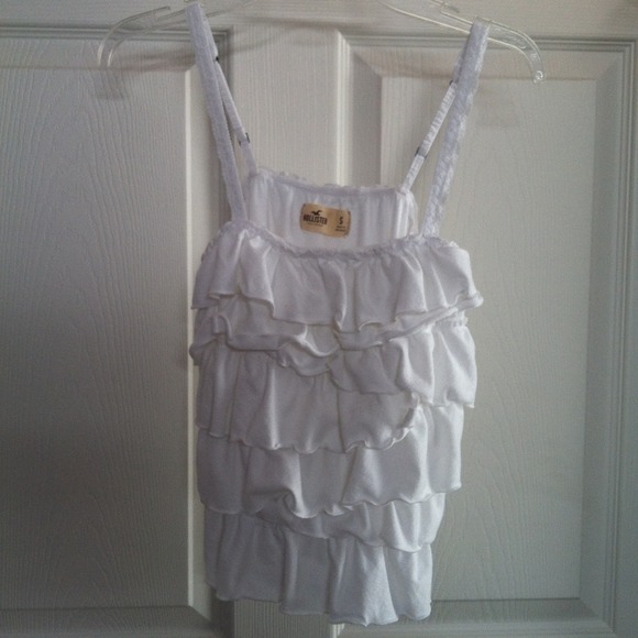 NWOT White Ruffle Hollister Tank - Picture 1 of 3