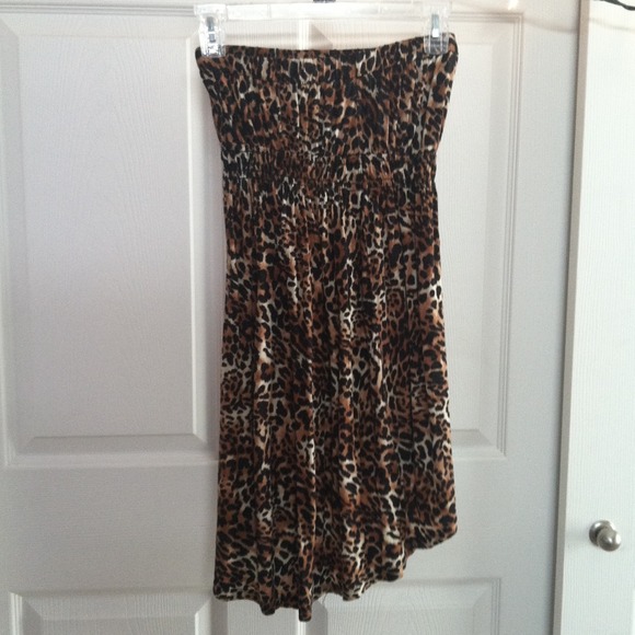 Hi Low Cheetah Print Dress - Picture 2 of 2