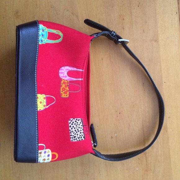 Purse - Picture 1 of 4