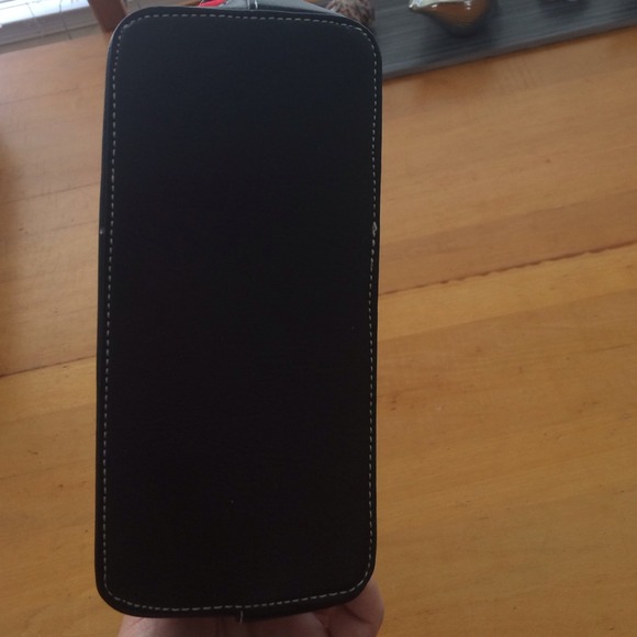 Purse - Picture 4 of 4