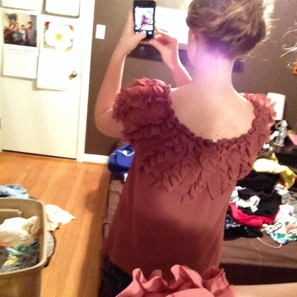 Salmon Pink Ruffled Top - Picture 2 of 3