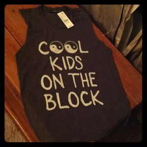 Brandy Melville grey muscle shirt NWT