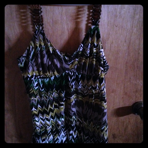 Zigzag tank