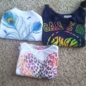 3 cute S size graphic T shirts