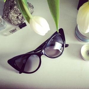 Tom Ford Nikita cat eye sunglasses