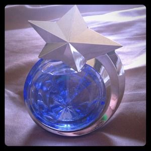 40 ml- 1.4 Fl Oz angel perfume