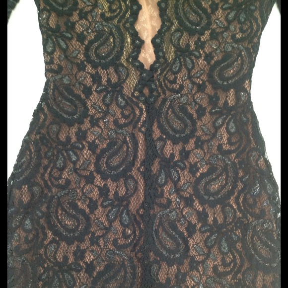 💋🍾🎉Sexy Black Lace Dress🎉🍾💋 - Picture 3 of 5
