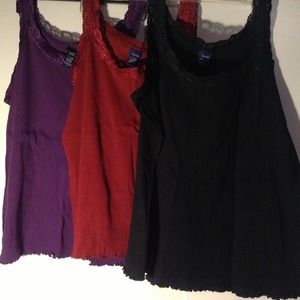 Tank top lot