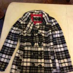 Small rue 21 coat. $5.00.