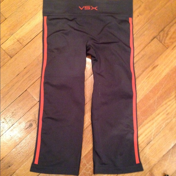 VSX by Victoria's Secret crop leggings size small
