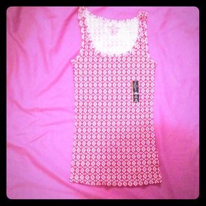 Funky Tribal-Patterened Magenta Tank Top🎀🎽