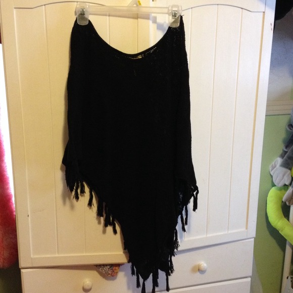mudd Sweaters - Black fringe poncho Levi's bundle