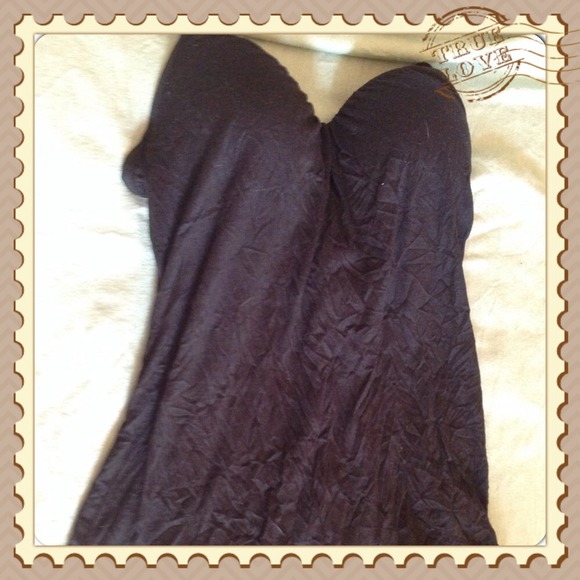 ND TANK BUILT IN BRA