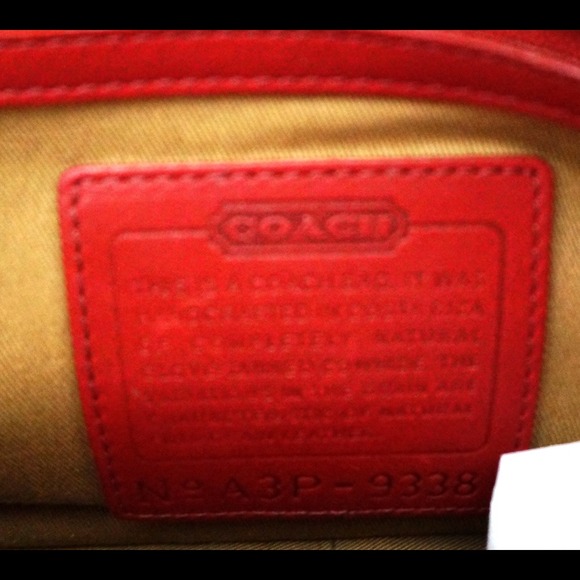 Coach Legacy Crescent Bag - Picture 3 of 4