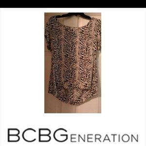 New BCBGeneration Top XS