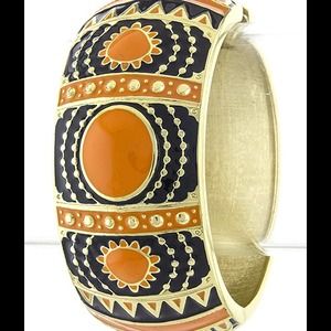 Tribal pattern bracelet, orange