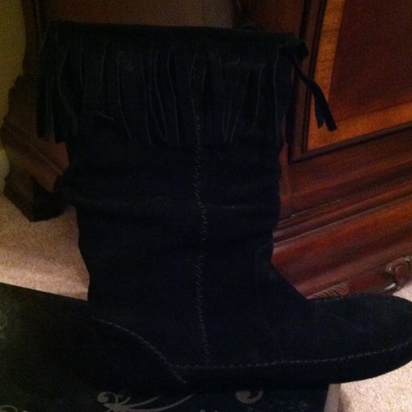 Black suede boots