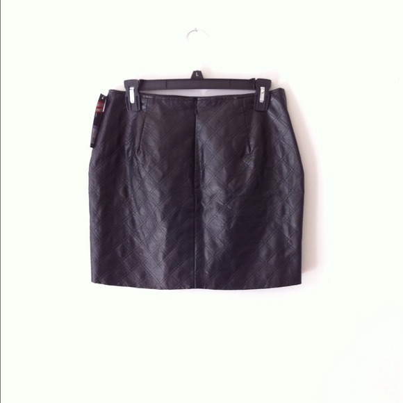 Sold - Picture 2 of 3