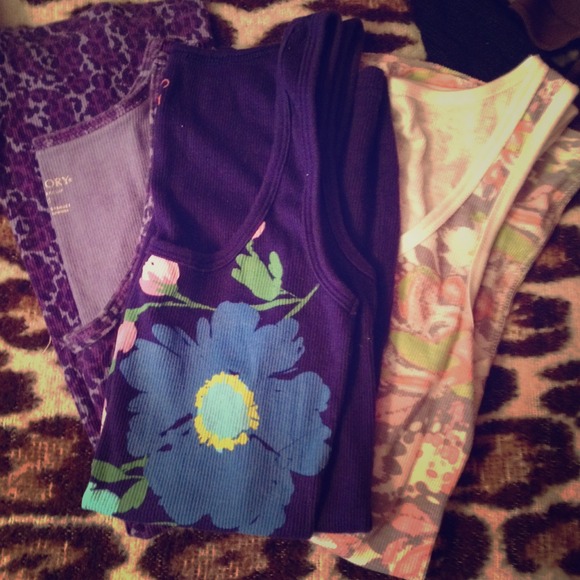 3 Tank Tops!