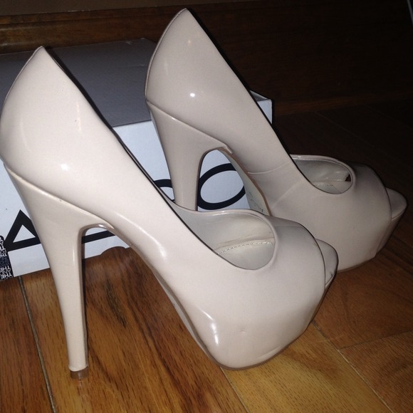 SOLD🌟ALDO Withey Nude Pumps🌟 - Picture 3 of 4