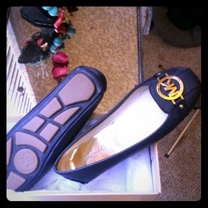 Michael kors moccasins
