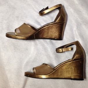 Vintage early 90's Anne Klein II gold wedges