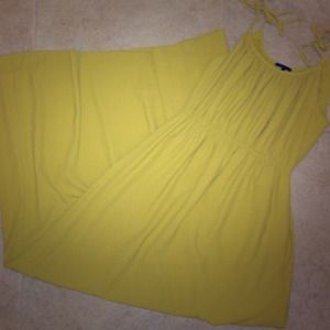 Theory maxi dress in mustard size small